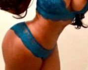 Karima 29 ans belle brune