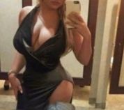 BEAUTIFUL BLOND YOUR BEST COMPANY FOR A SENSUAL MASSAGE