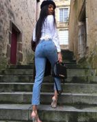 Lira sweet French transsexual