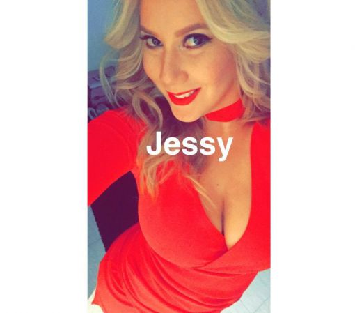 JESSY MAGNIFIQUE BLONDE BOMBA LATINA